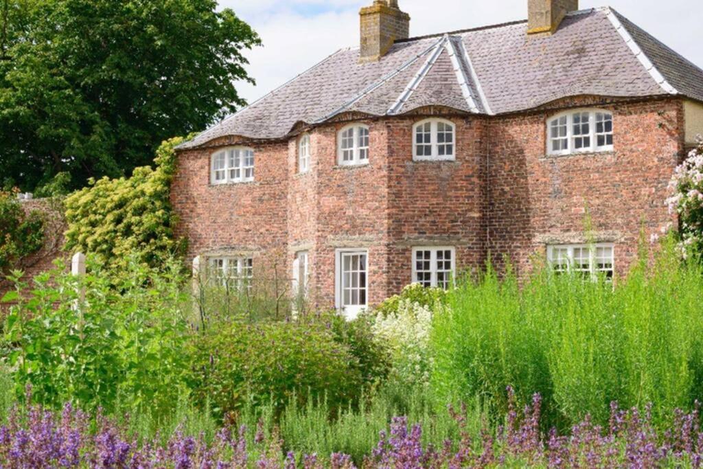 Garden Cottage, Fochabers Exterior foto